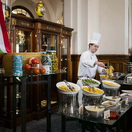 Hotel Fairmont Le Palace 5*
