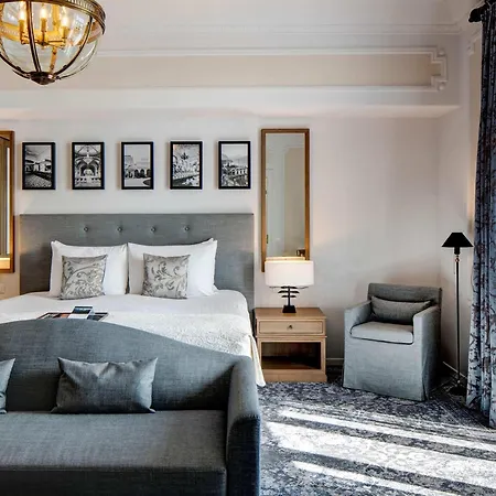 Fairmont Le Palace Hotel