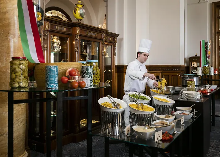 Otel Fairmont Le Palace 5*