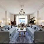 费尔蒙特莱蒙特勒宫酒店 5*