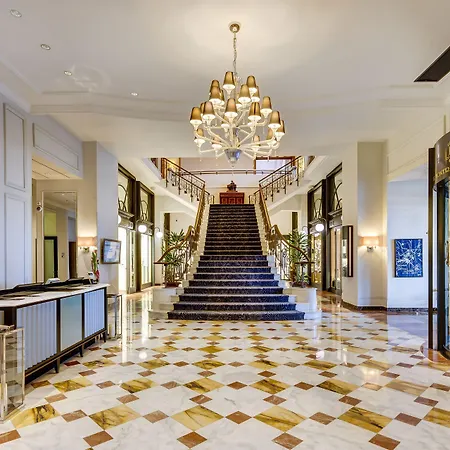 Fairmont Le Palace