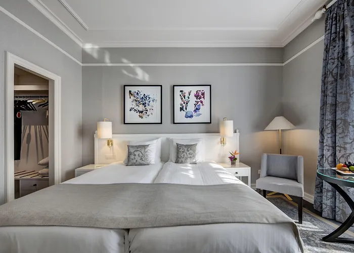 Szálloda Fairmont Le Palace 5*