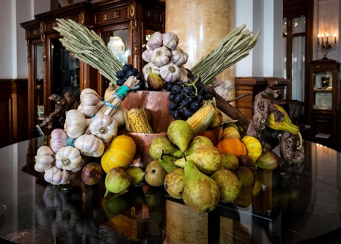 Szálloda Fairmont Le Palace 5*