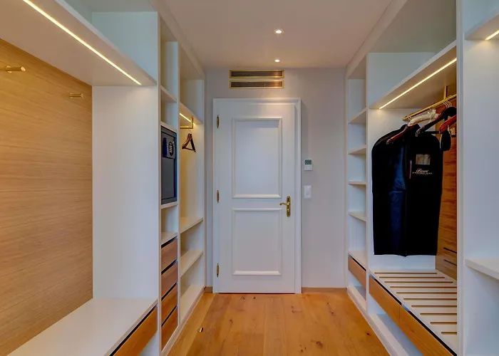 Fairmont Le Palace 5*