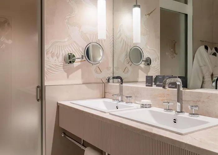 Fairmont Le Palace Hotel